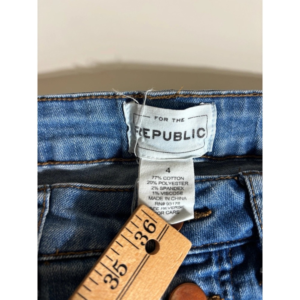 For The Republic Straight Jeans Womens 4 Blue Denim High Rise Raw Hem Button Fly - Picture 2 of 9
